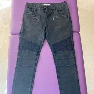 Men’s Straight Leg Black Jean Embellish Brand